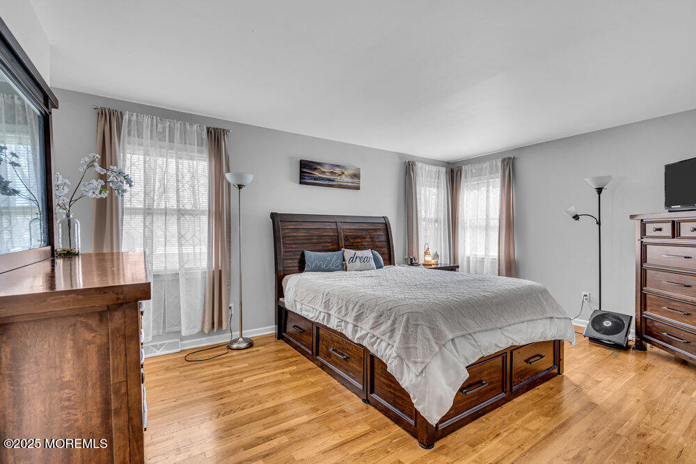 1 Foxcroft Drive, Marlboro, New Jersey image 15