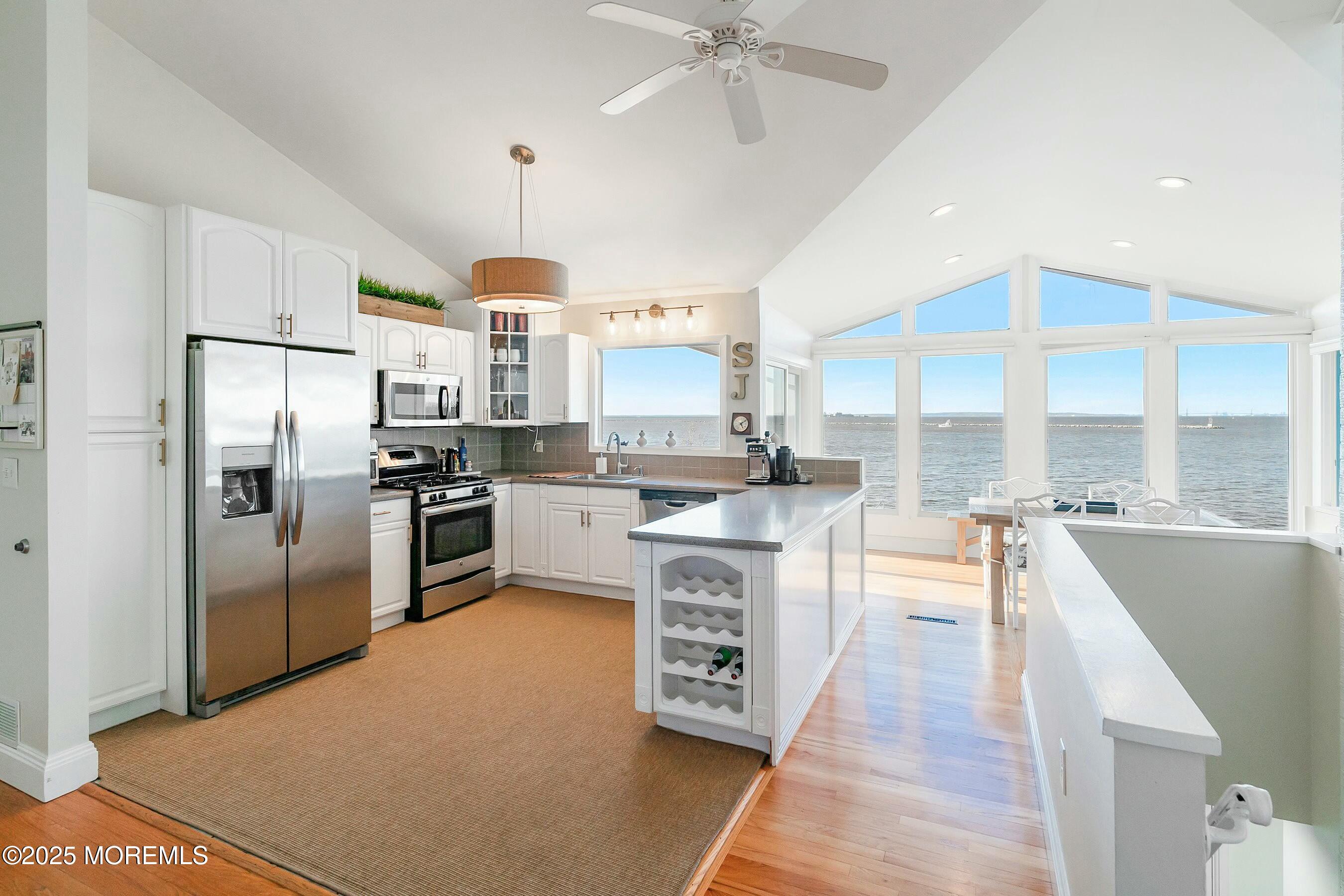 2 Bayside Drive, Atlantic Highlands, New Jersey image 11