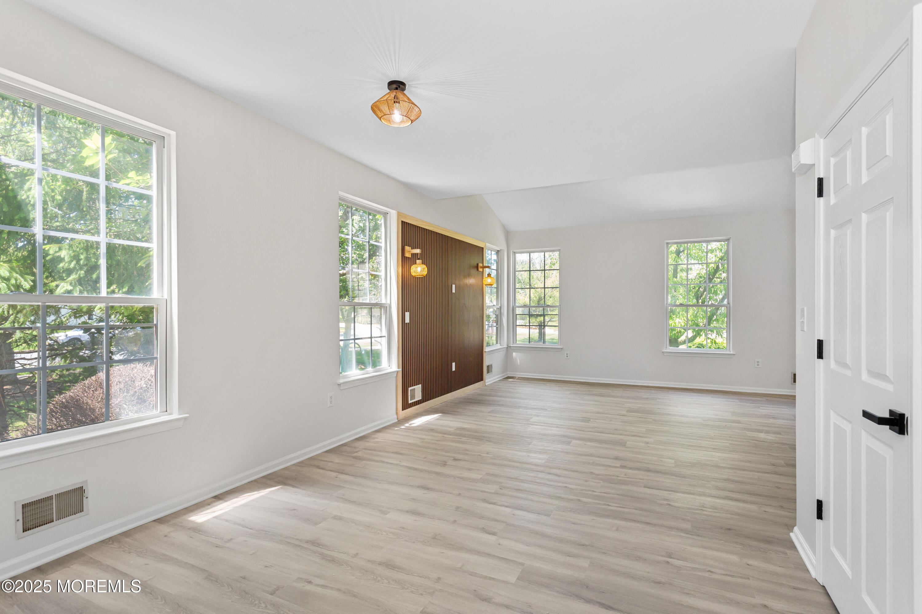 52 Straton Court #1006, Parlin, New Jersey image 12