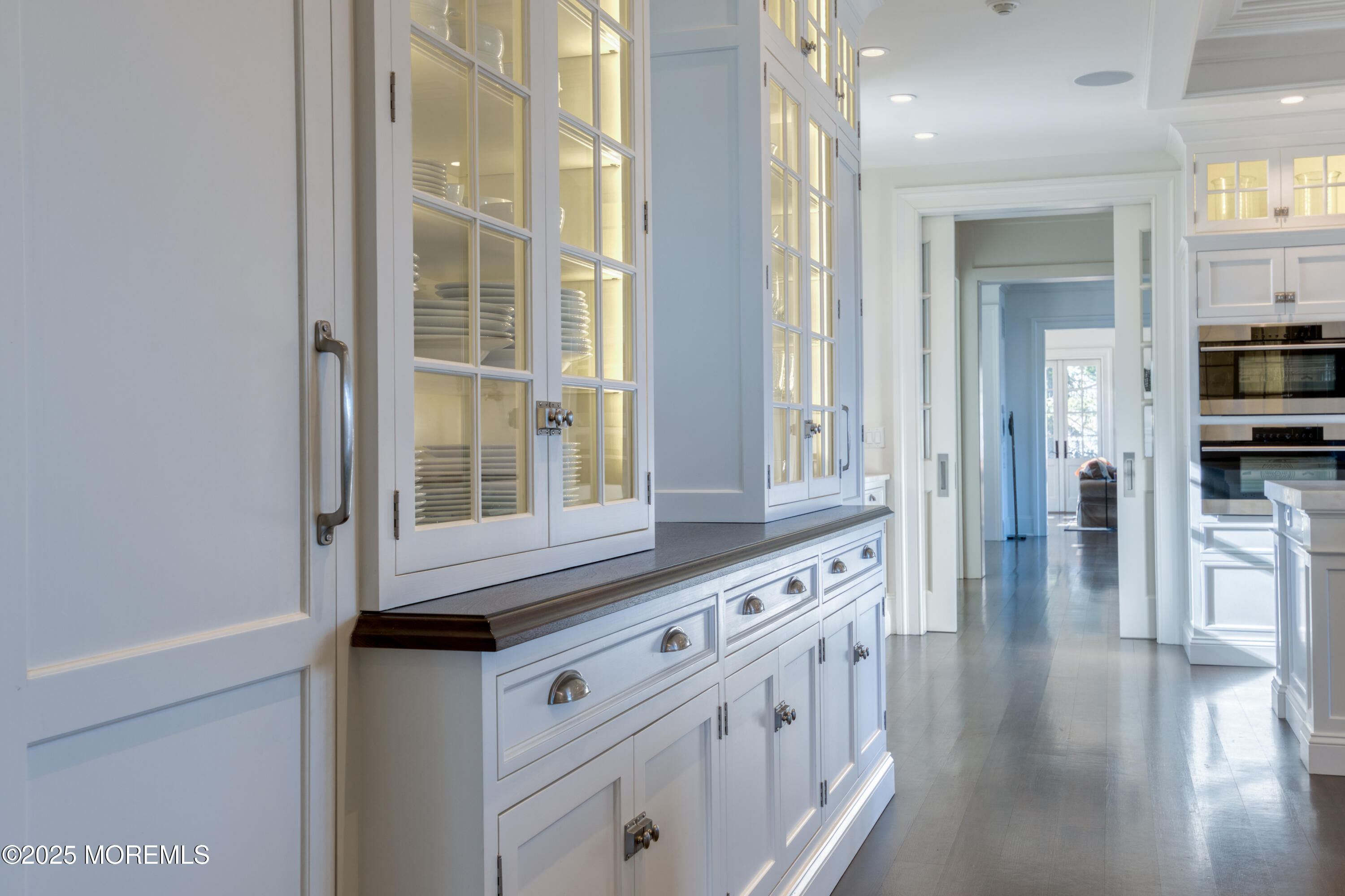 Wilson Circle, Rumson, New Jersey image 29
