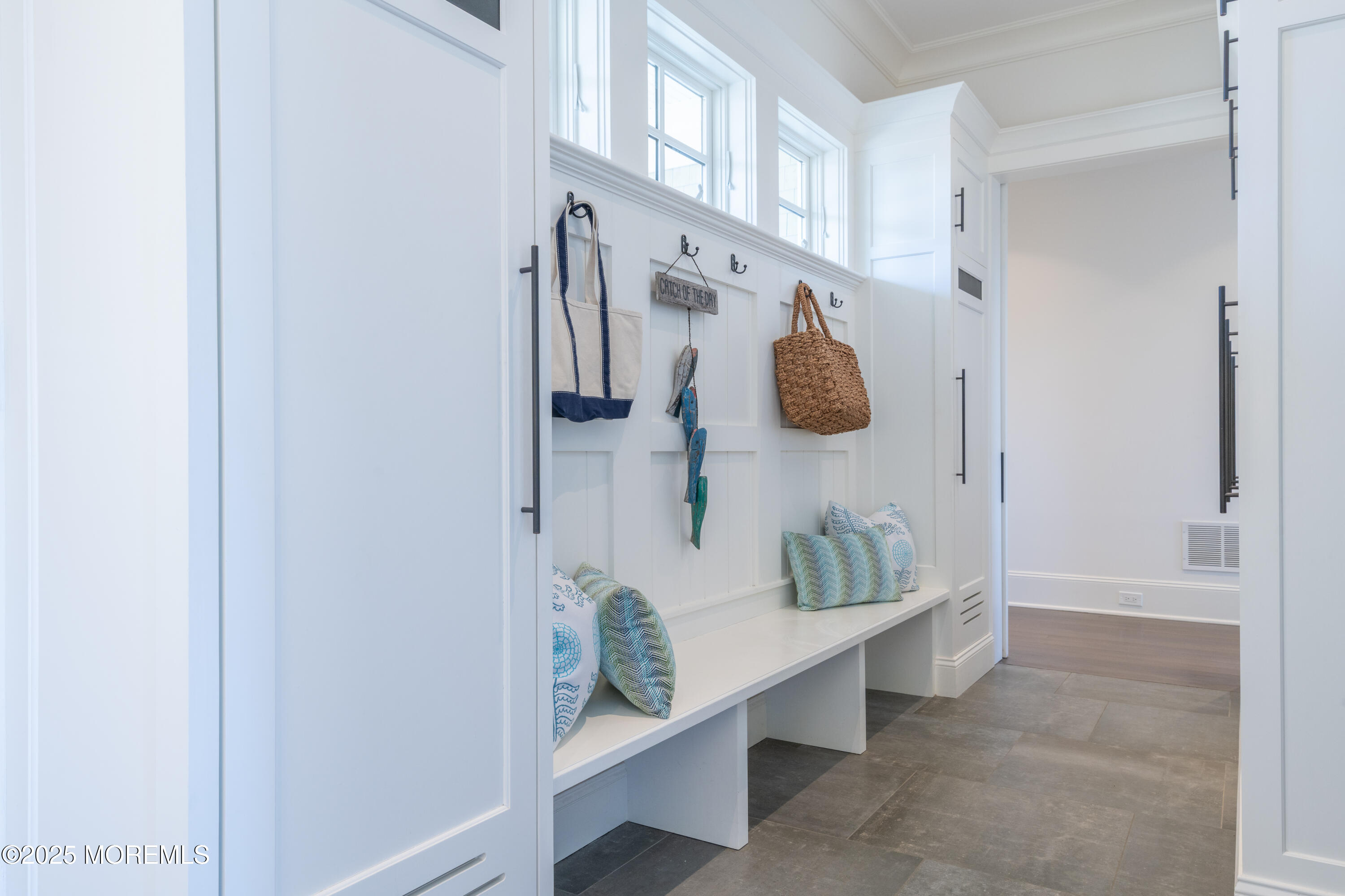 Wilson Circle, Rumson, New Jersey image 48