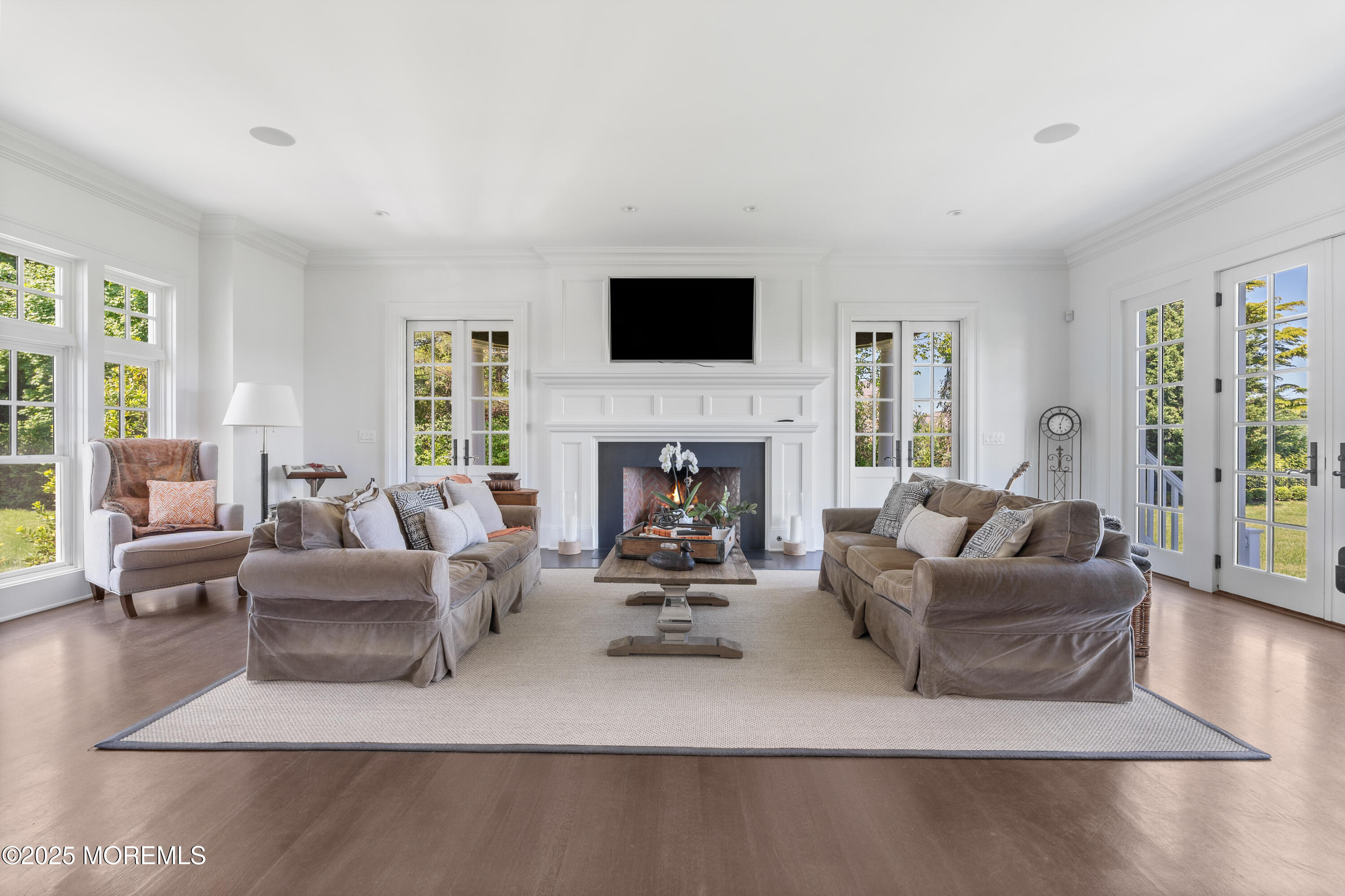 Wilson Circle, Rumson, New Jersey image 18