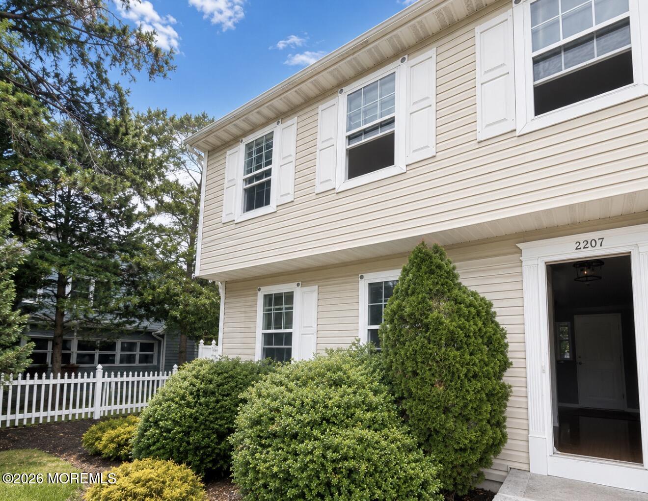 2207 Herbertsville Road