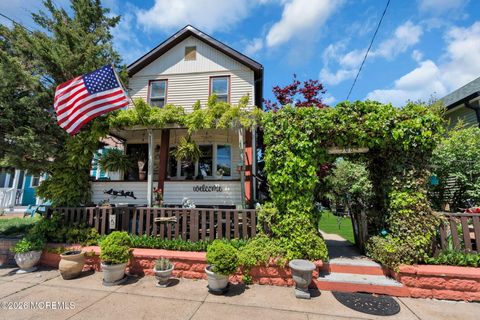 Multifamily For Sale - 508 Newark Avenue<br/> Monmouth County, Bradley Beach, NJ 07720
