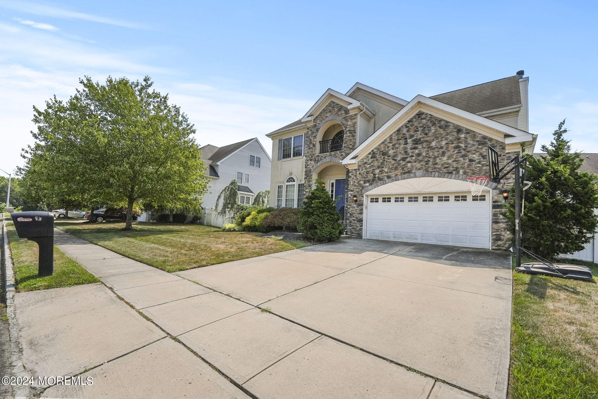 11 Arrowwood Court, Howell, New Jersey image 3