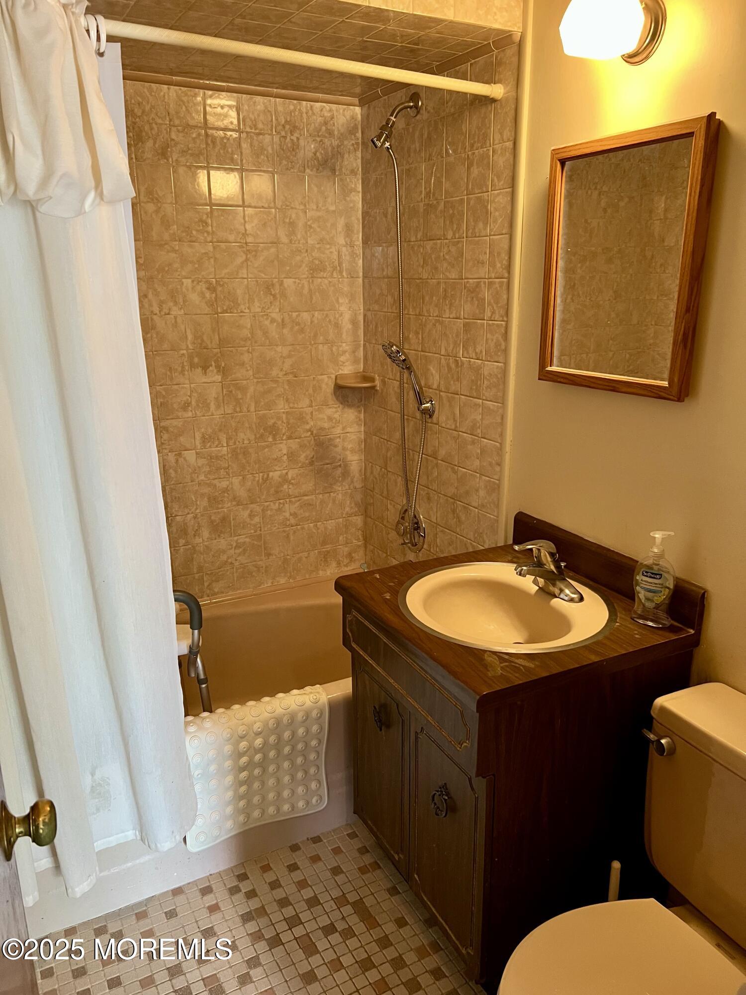 337 Evergreen Drive, Brick, New Jersey image 15