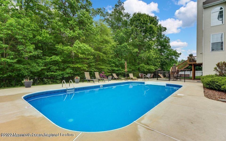 140 Newington Lane, Toms River, New Jersey image 6