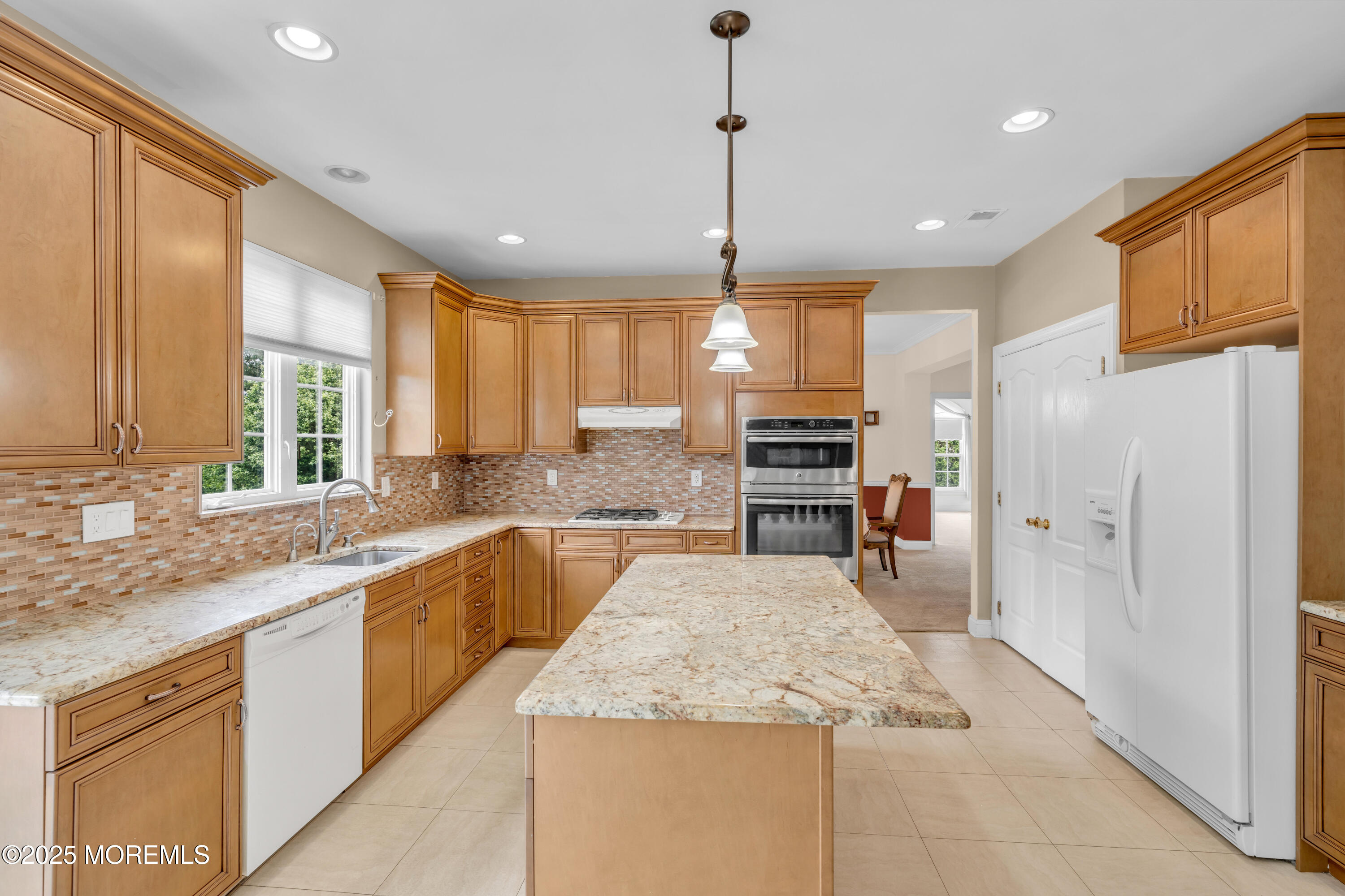 22 Amagansett Lane, Matawan, New Jersey image 28