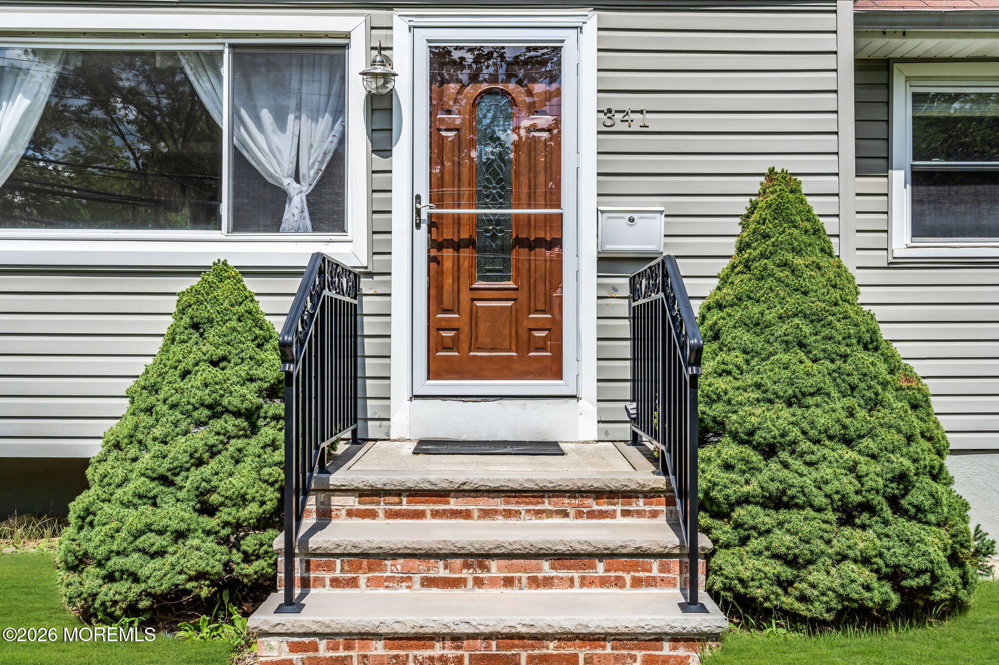 341 Middle Road