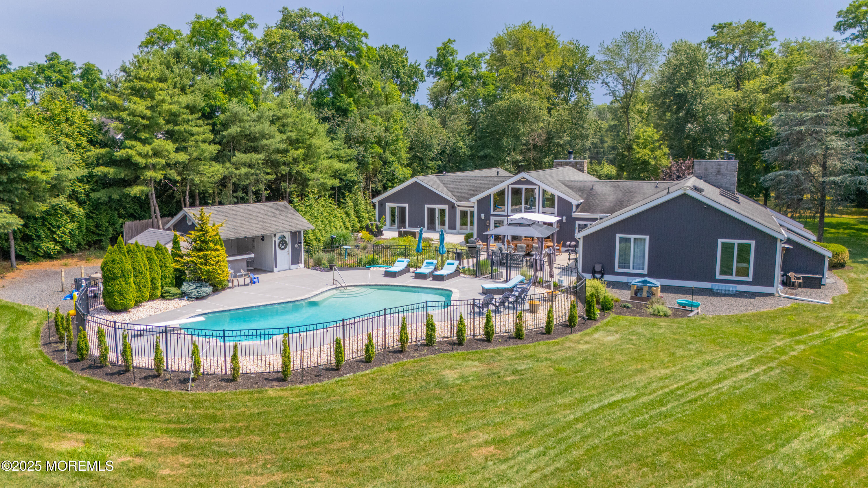 2529 Allenwood Lakewood Road