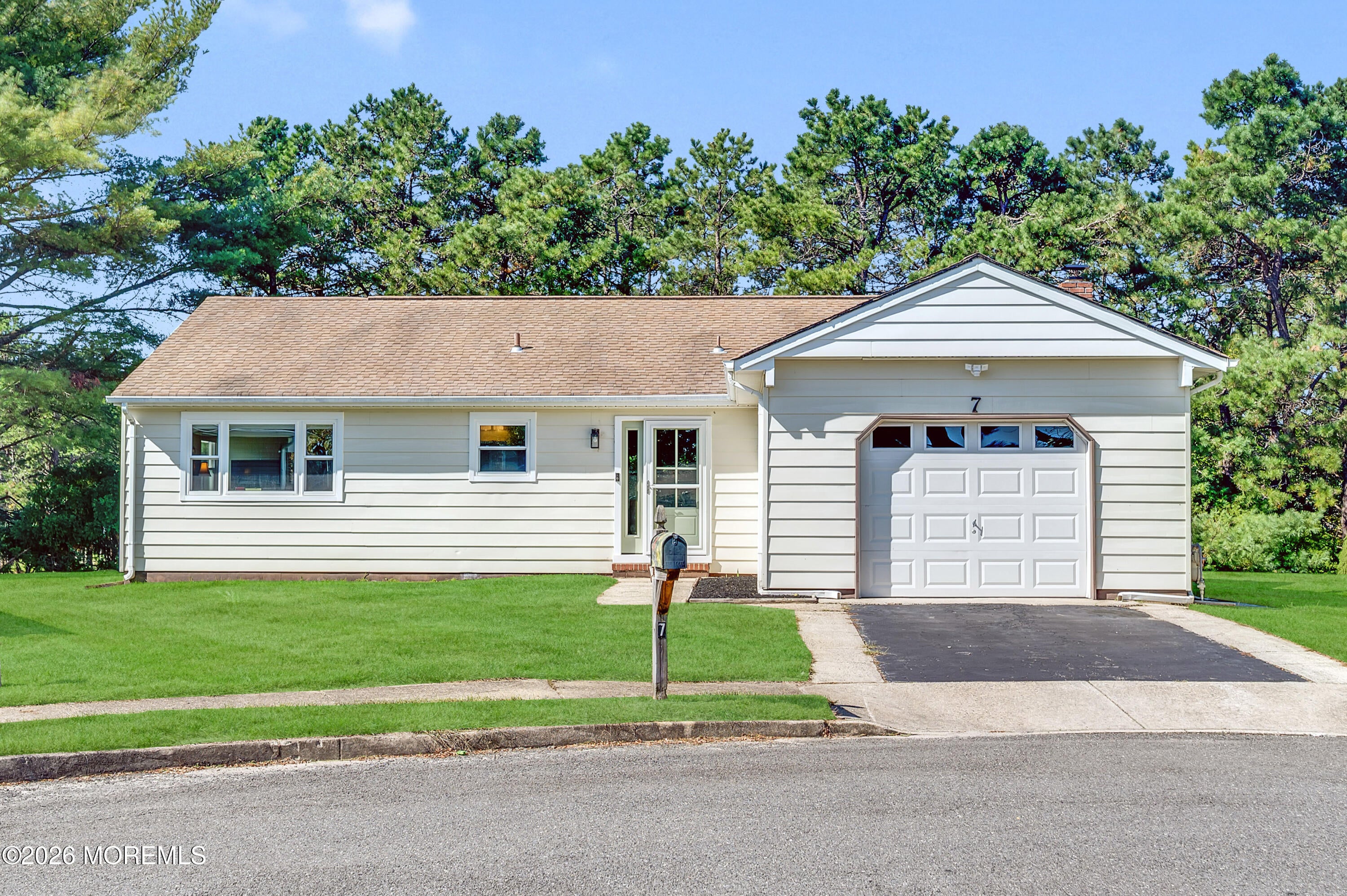 7 San Carlos Court