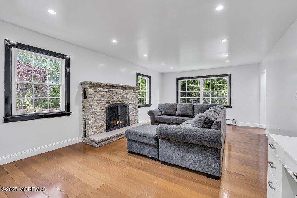 136 Van Brackle Road, Matawan, New Jersey image 7
