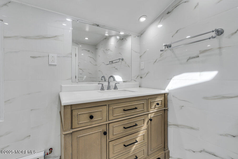 136 Van Brackle Road, Matawan, New Jersey image 35