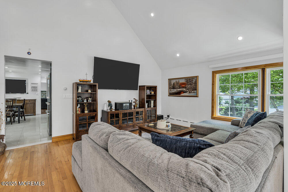 136 Van Brackle Road, Matawan, New Jersey image 17