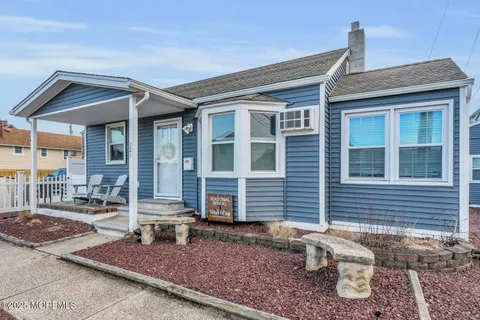 121 Lincoln Avenue, Seaside Heights, NJ 08751 - MLS#: 22511959