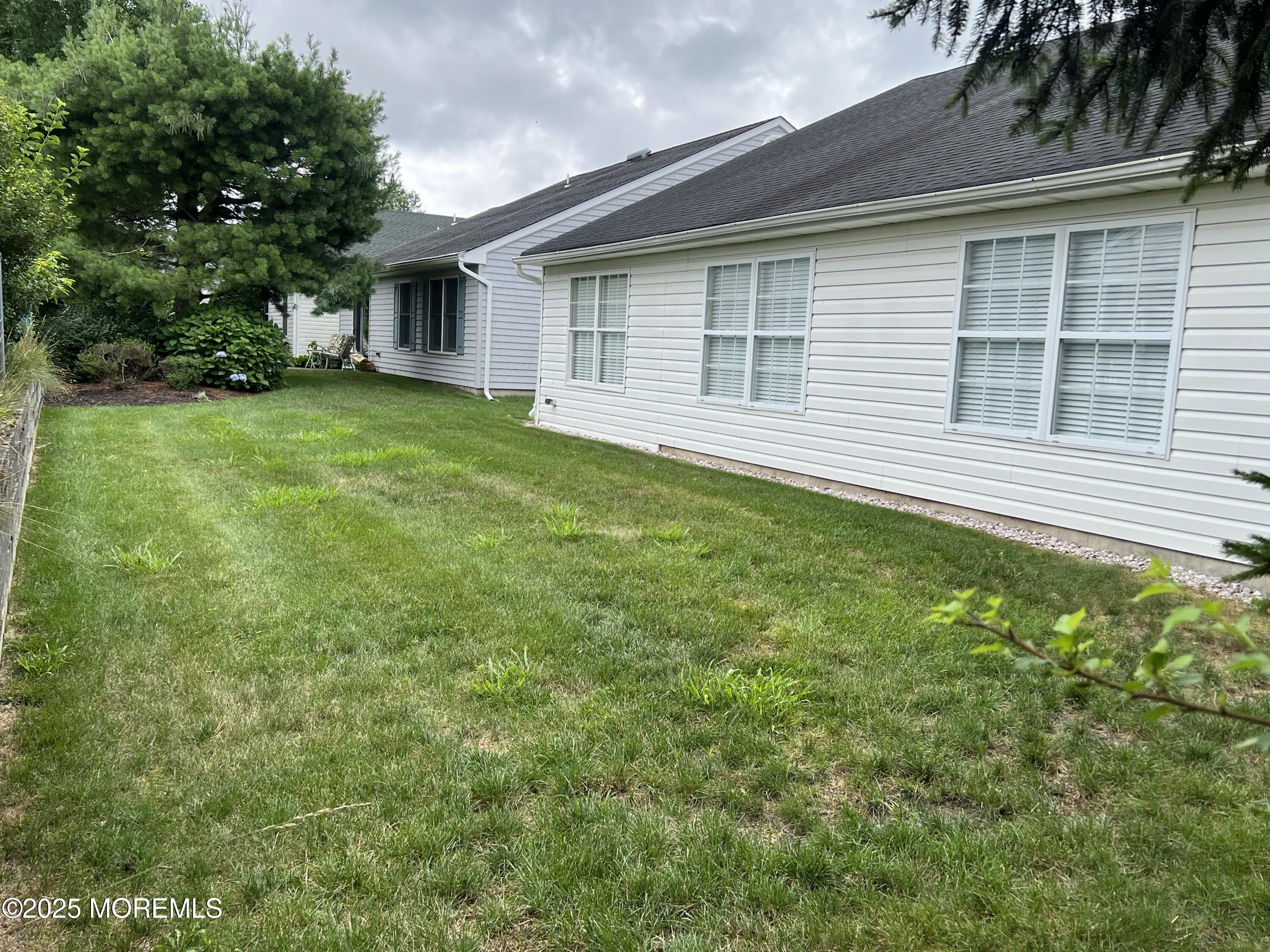 2 Mayapple Drive