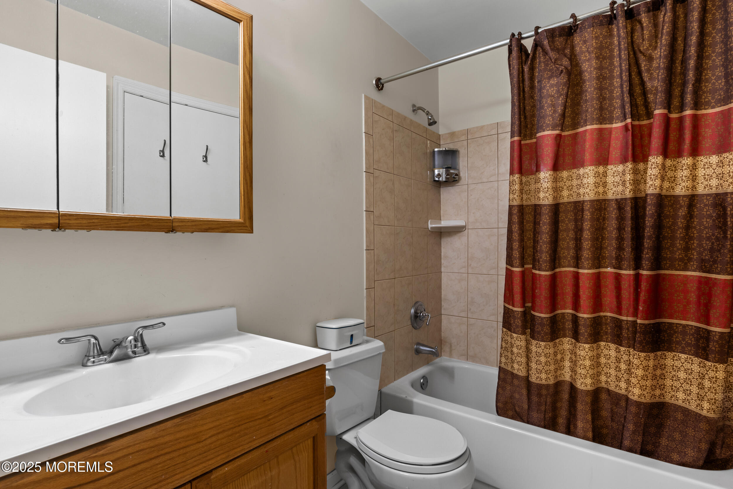 6072 Cedar Court, Monmouth Junction, New Jersey image 15