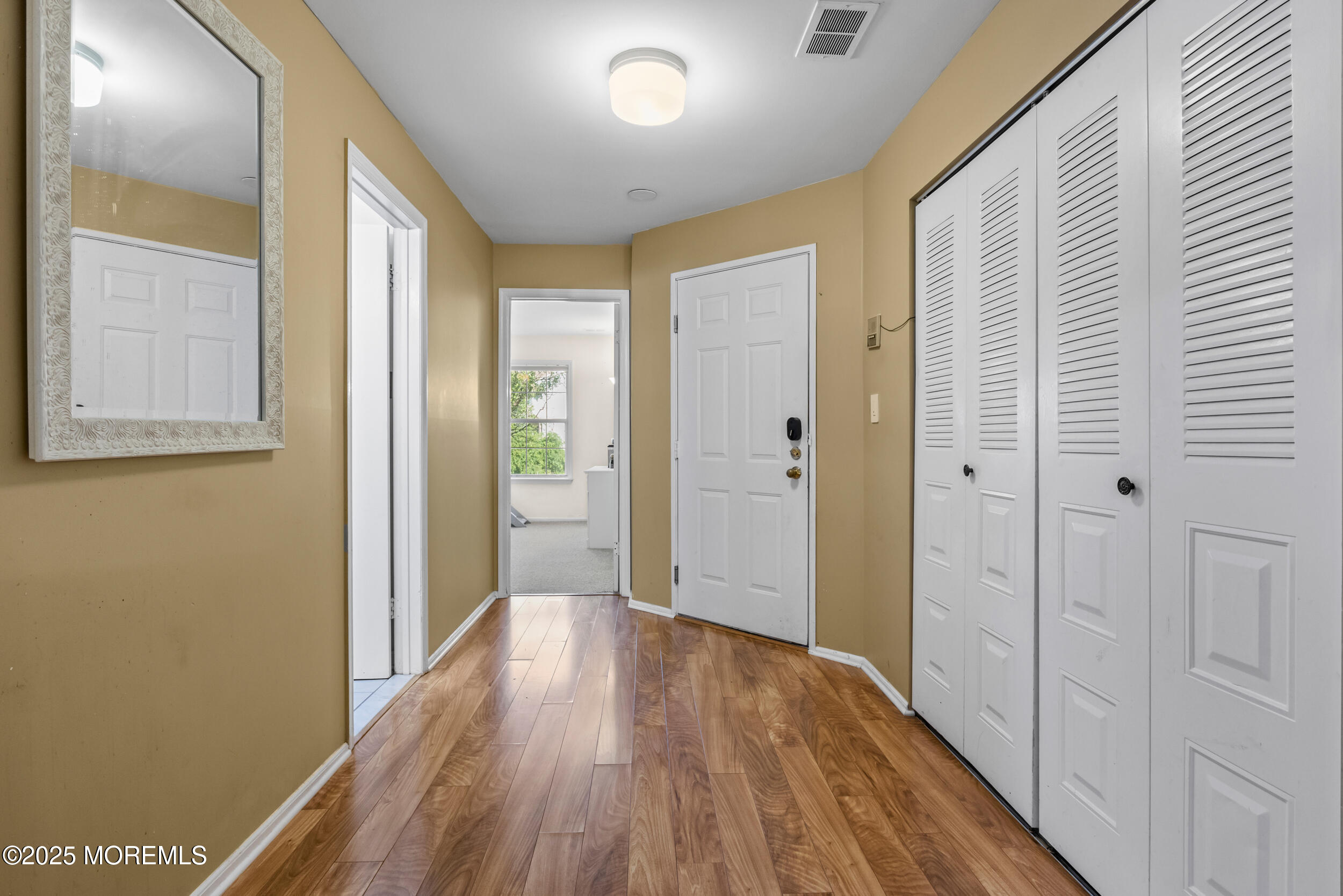 6072 Cedar Court, Monmouth Junction, New Jersey image 11