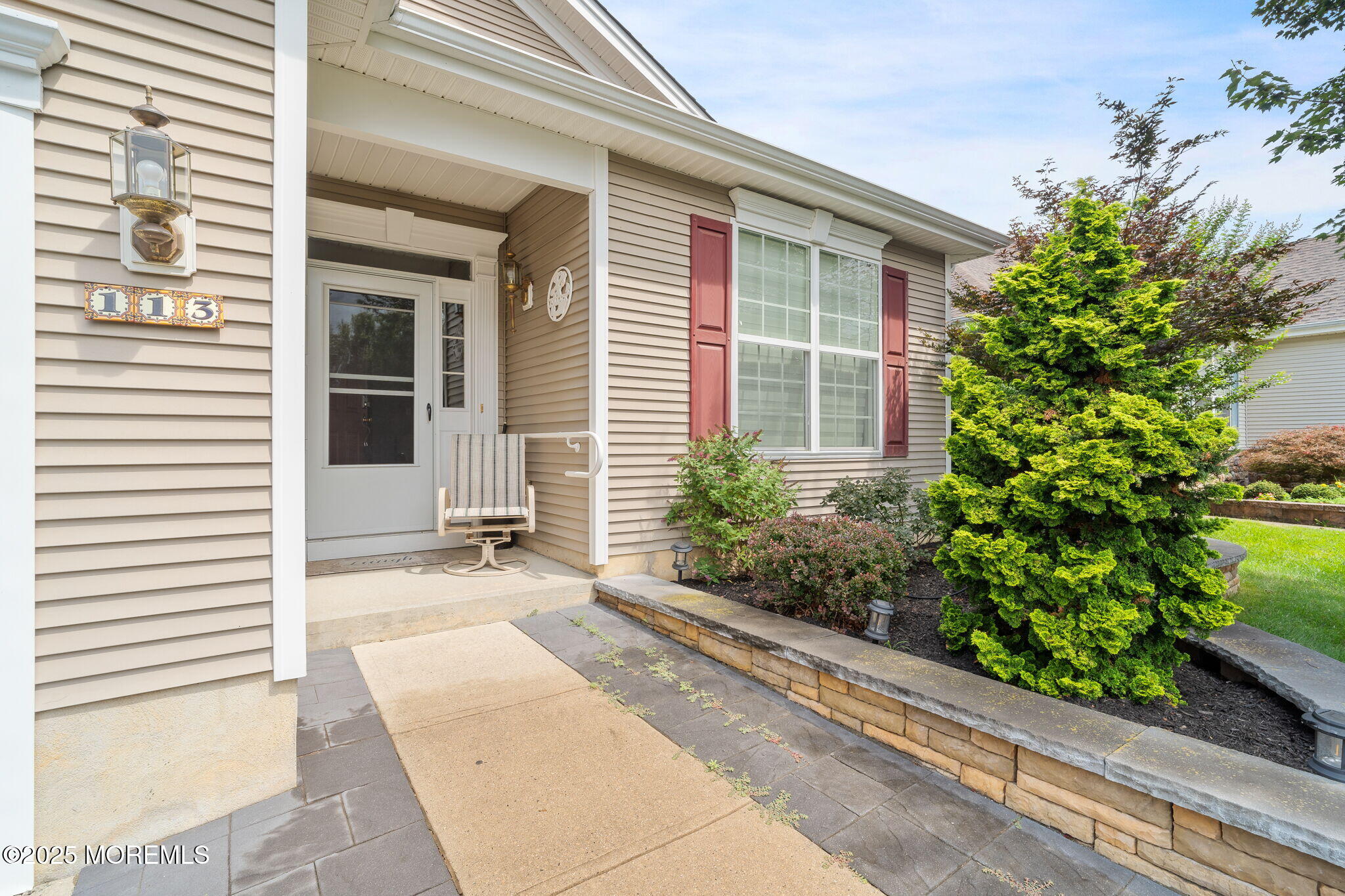 113 Lakeland Drive