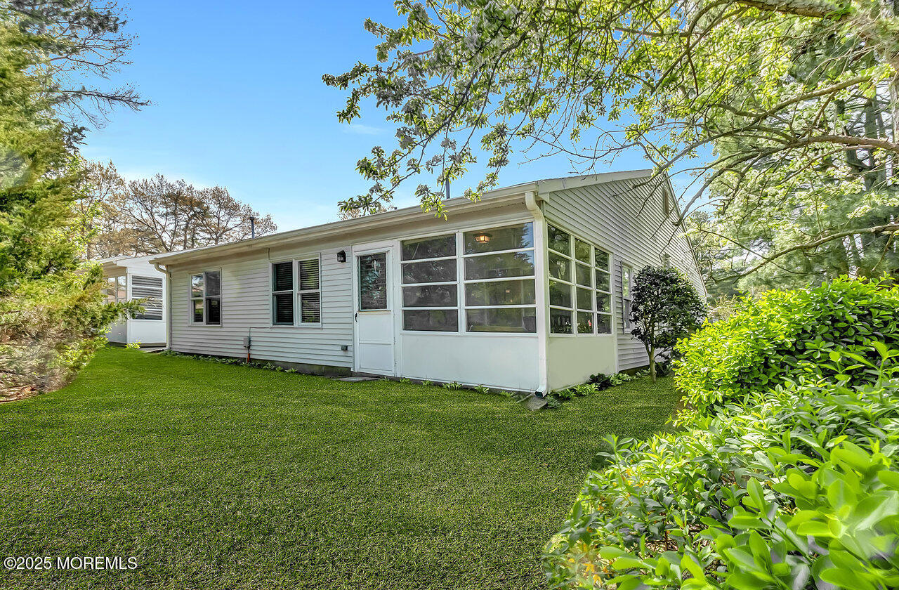 233 Cloverdale Drive, Lakewood, New Jersey image 33