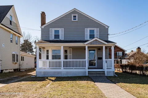 MLS: 22506003