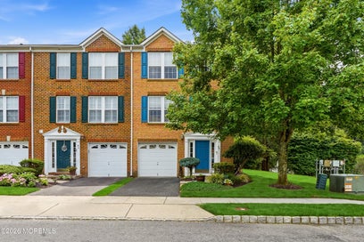 69 Saxton Road 35 Farmingdale NJ 07727
