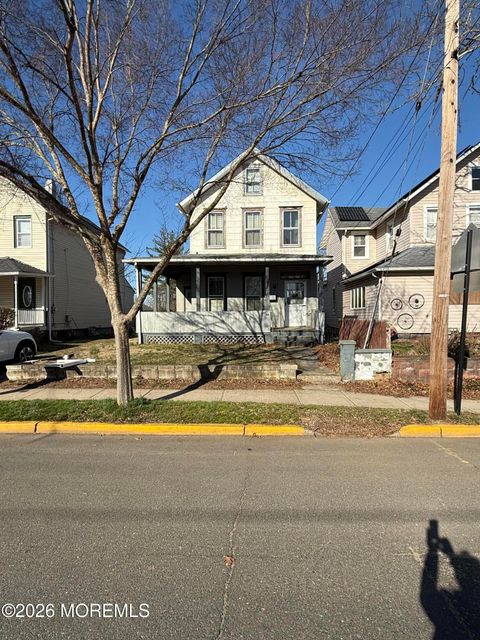 Homes For Sale - 24 Leighton Avenue<br/> Red Bank, NJ 07701