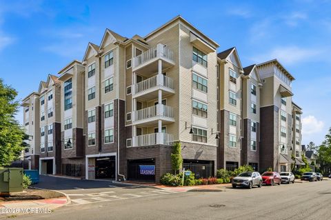Apartment For Rent - 165 Pavilion Avenue #210<br/> Monmouth County, Long Branch, NJ 07740