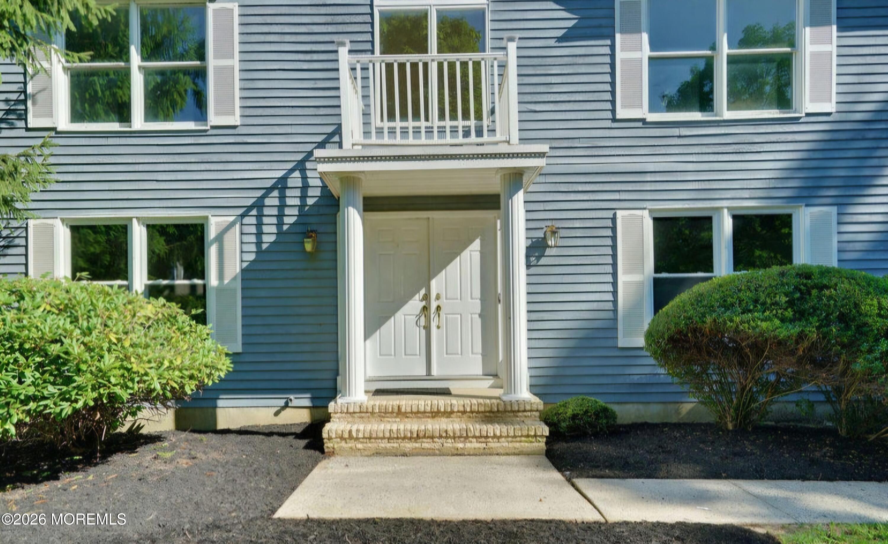 1220 Fox Hollow Drive