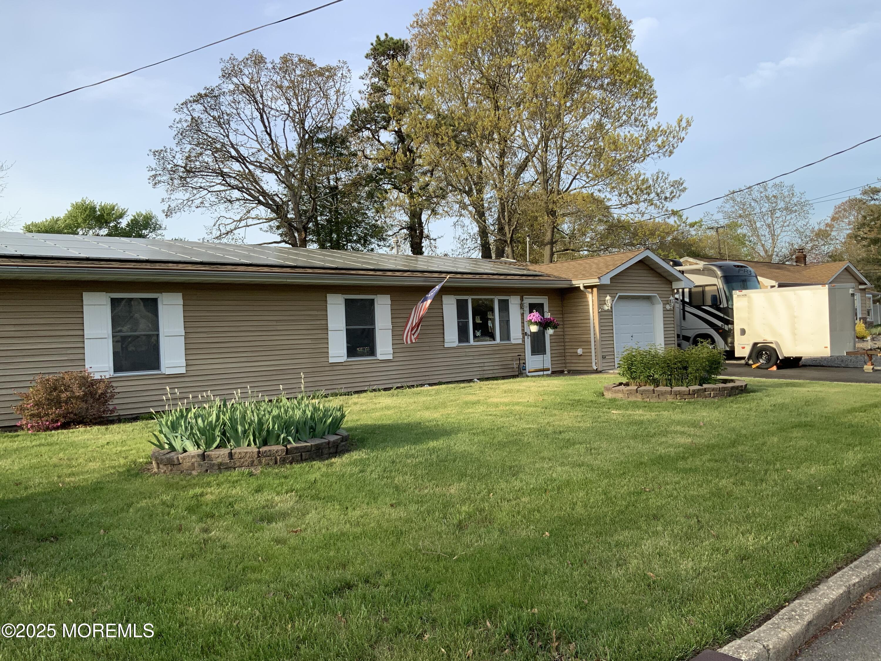 227 Predmore Avenue, Lanoka Harbor, New Jersey image 2