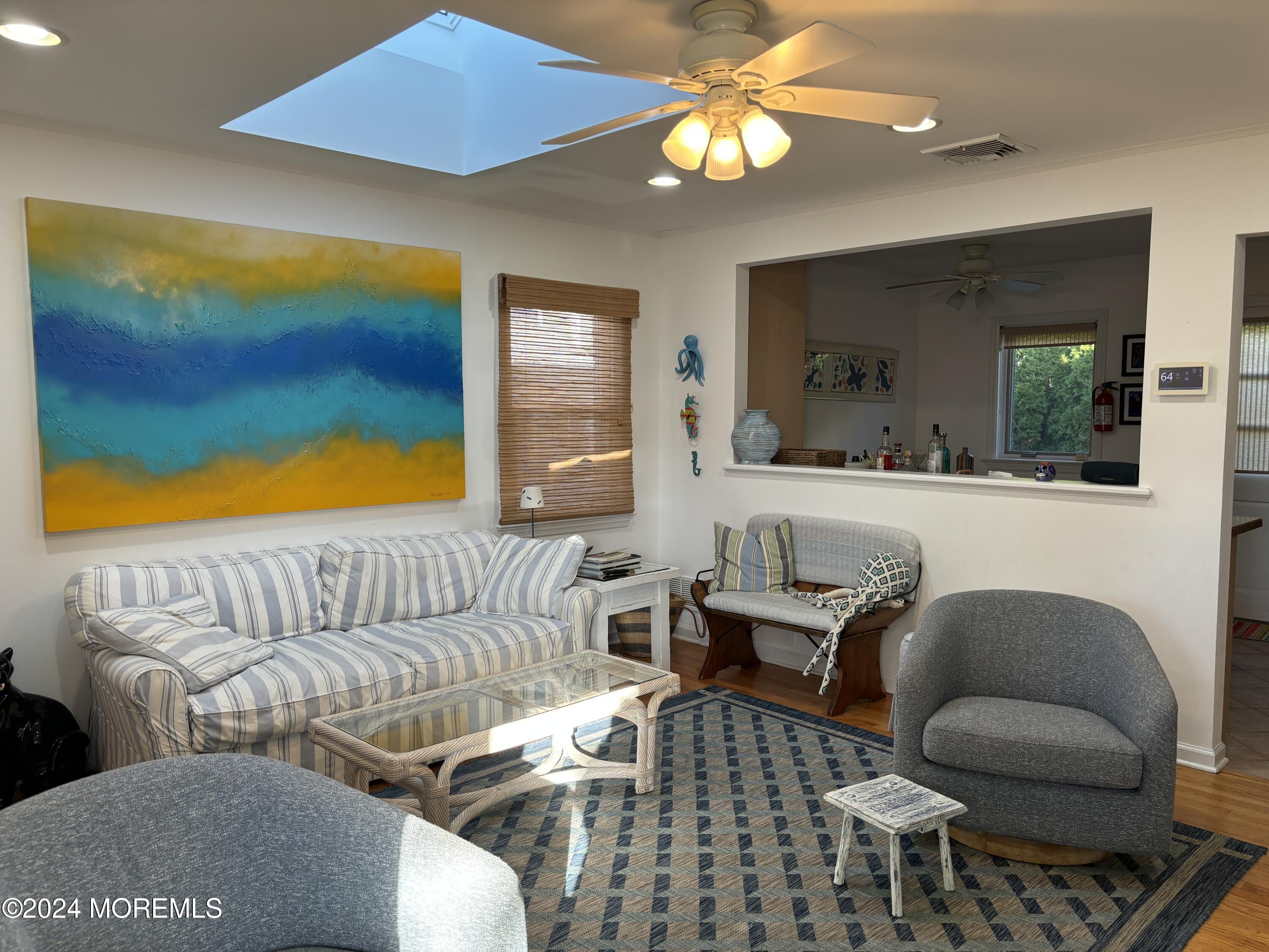 206 Beach Avenue