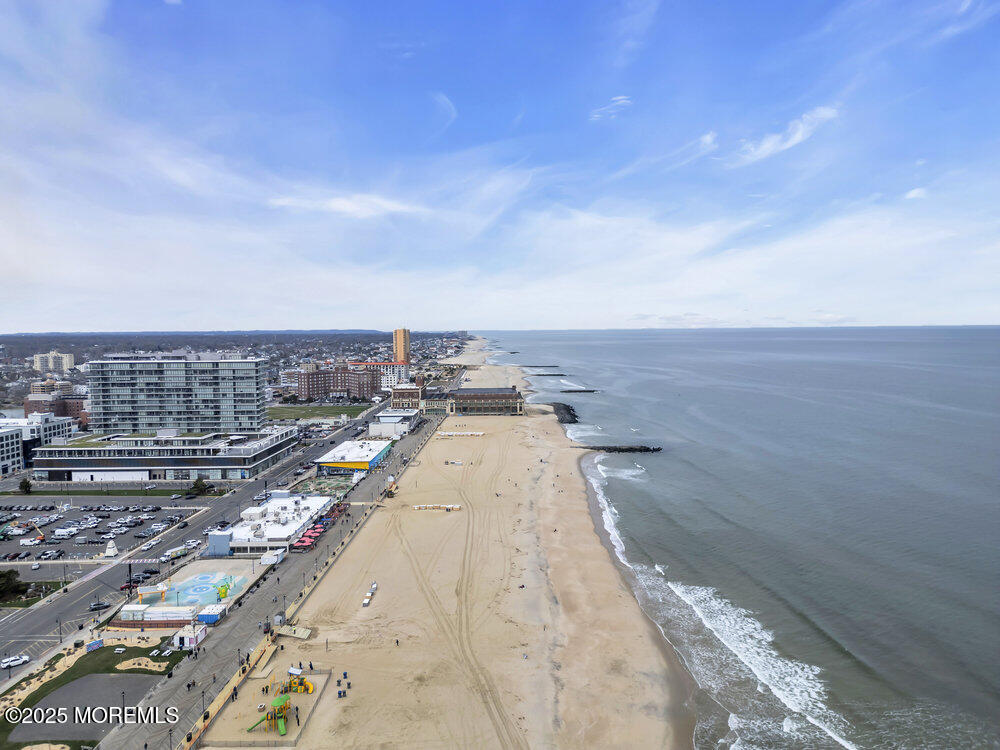 621 Sewall Avenue, Asbury Park, New Jersey image 34