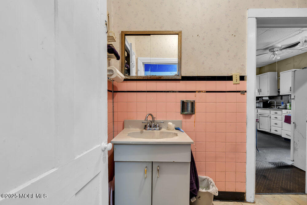 621 Sewall Avenue, Asbury Park, New Jersey image 17