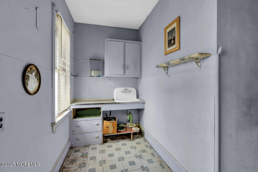 621 Sewall Avenue, Asbury Park, New Jersey image 24