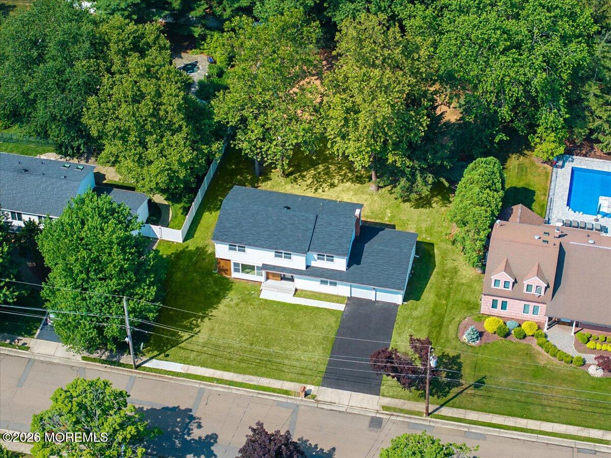 6 Geanne Way