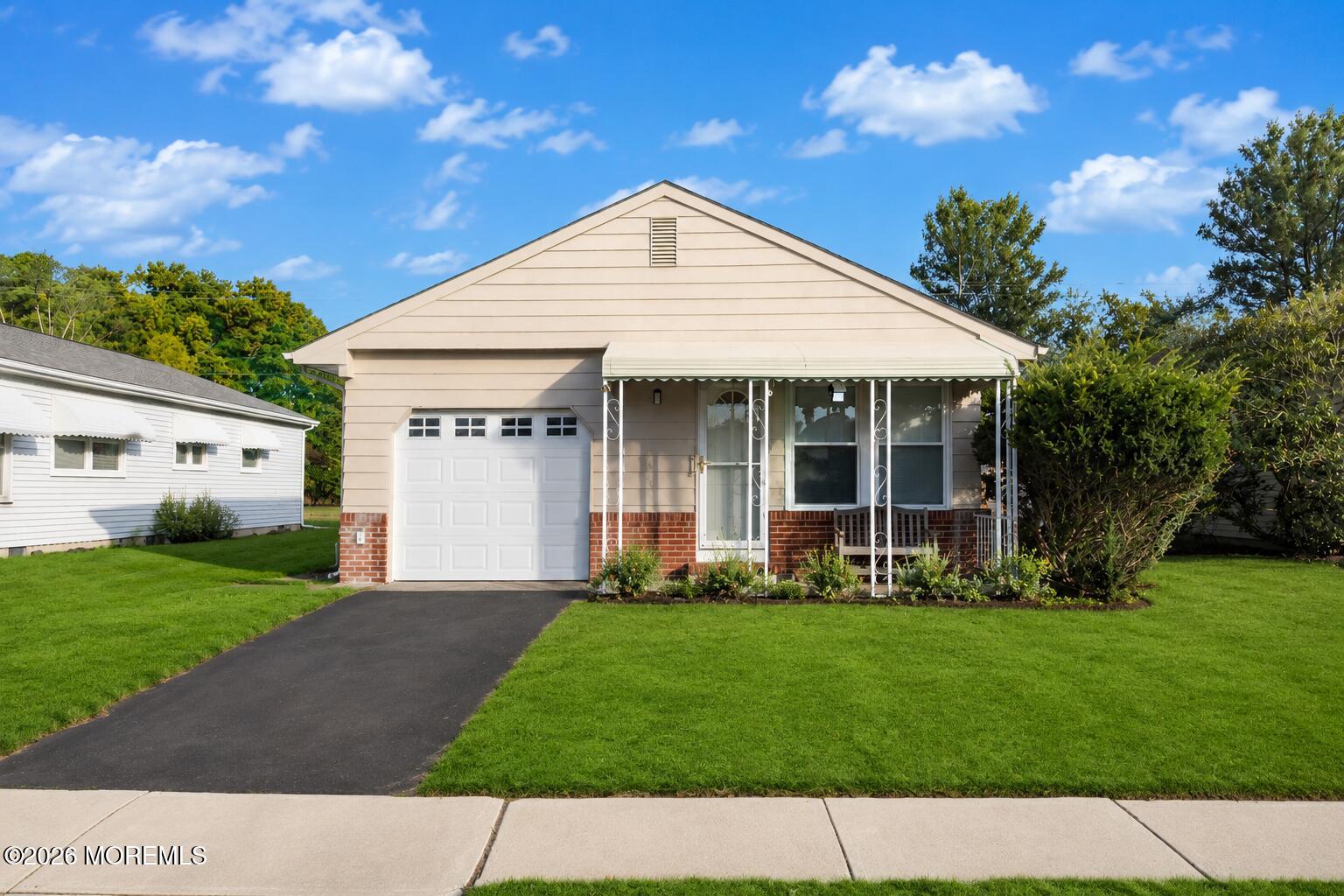 91 Cabrillo Blvd-18