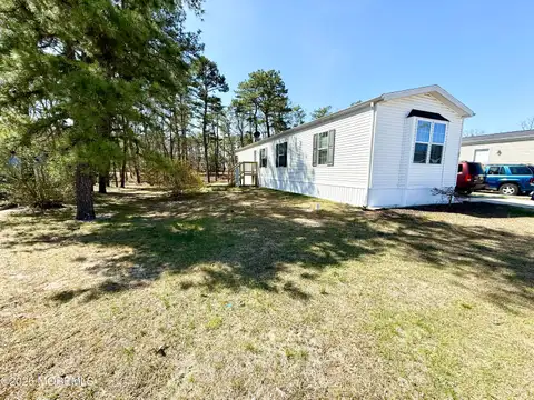 MLS: 22613874