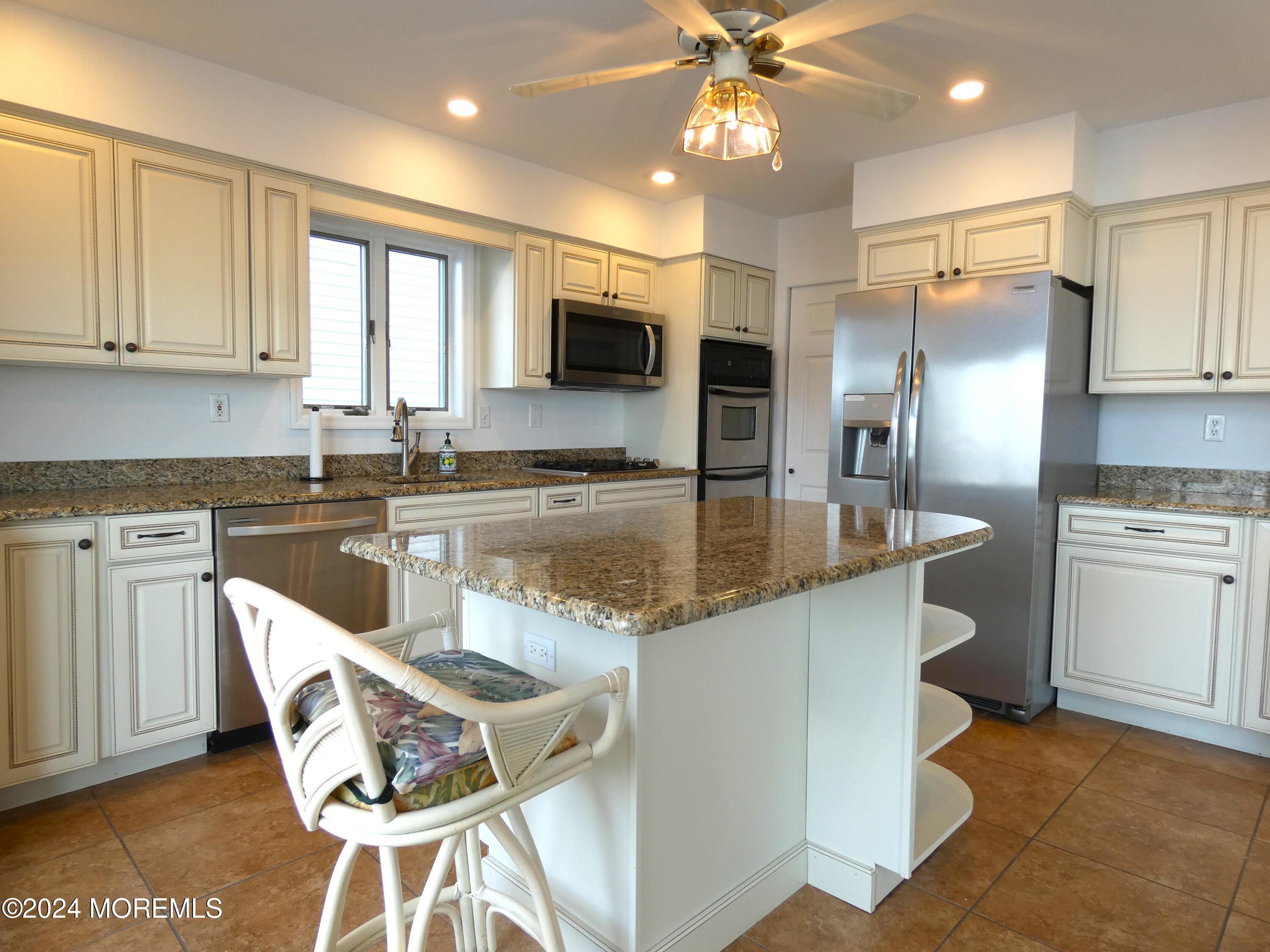 1386 Paul Boulevard, Manahawkin, New Jersey image 14