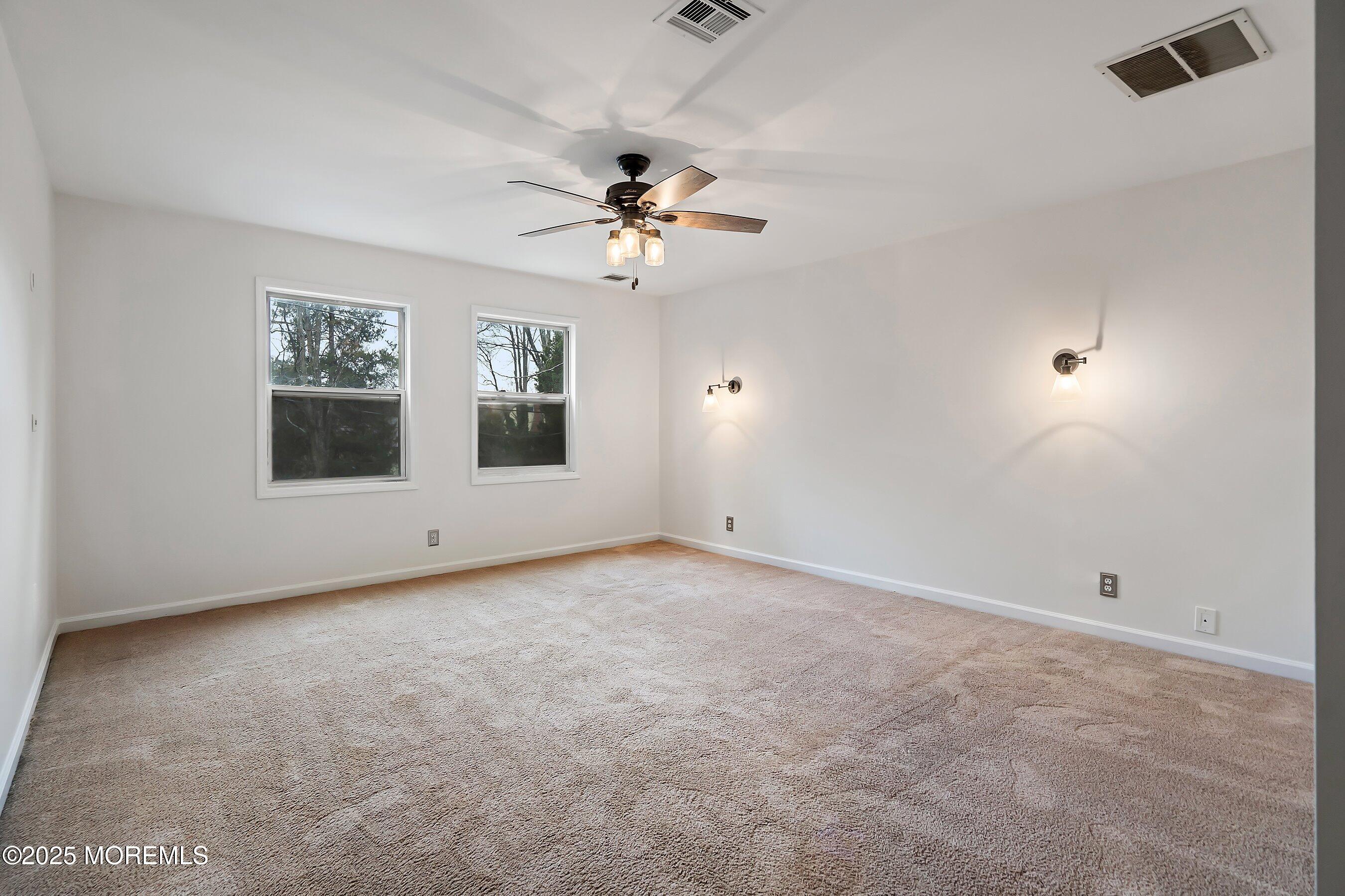 10 Freewood Street, Howell, South Dakota image 19