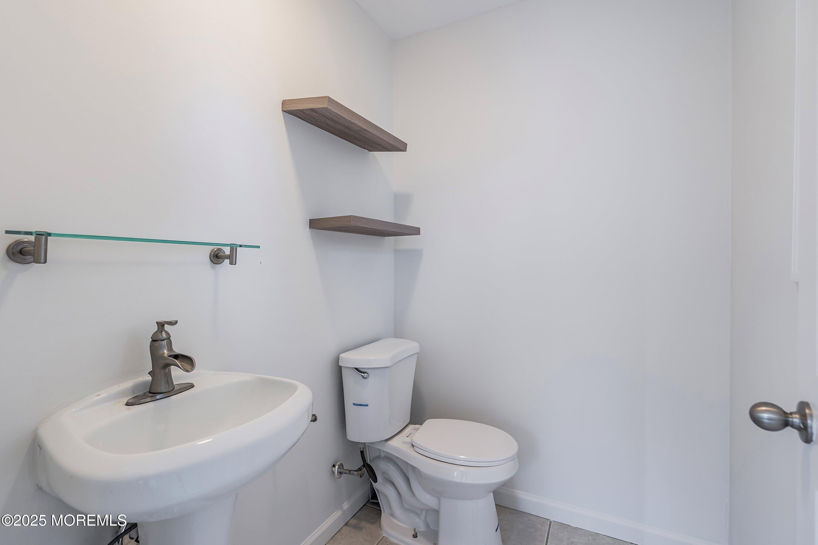 10 Freewood Street, Howell, South Dakota image 16