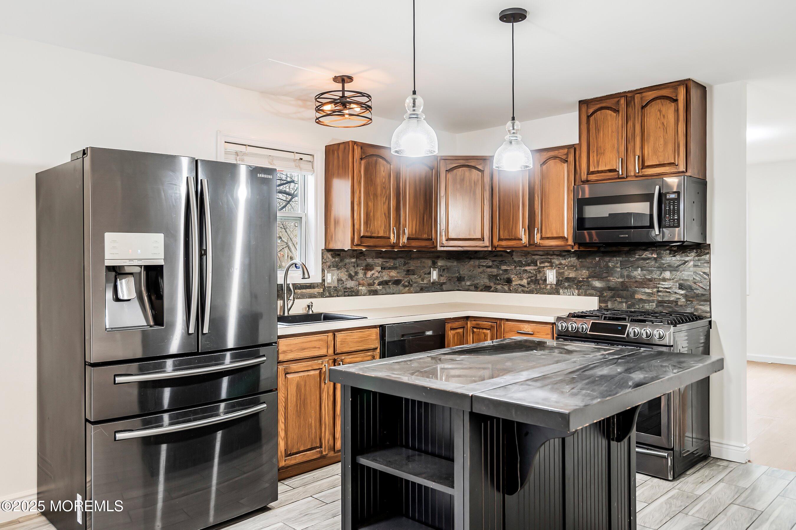 10 Freewood Street, Howell, South Dakota image 11