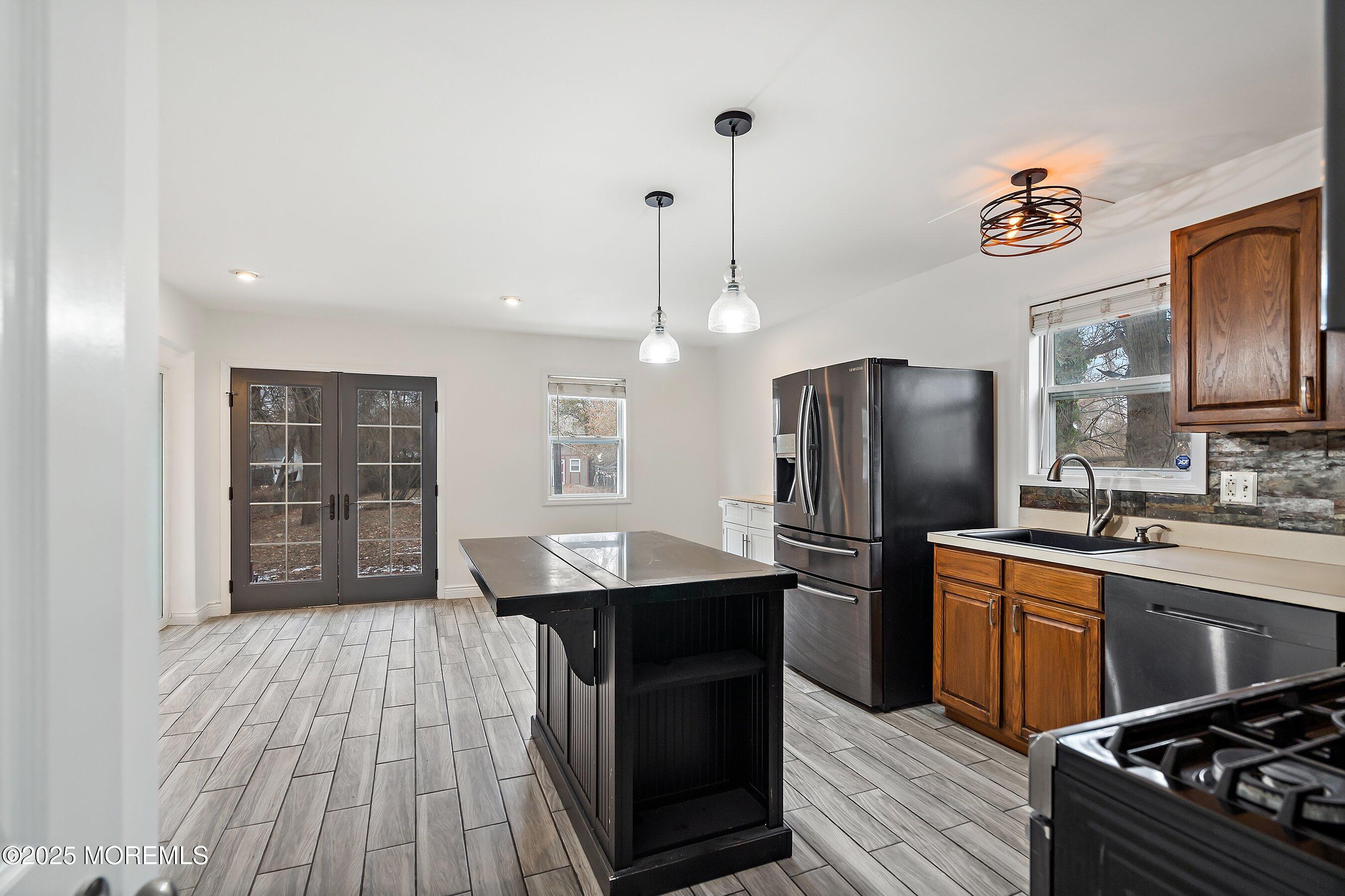 10 Freewood Street, Howell, South Dakota image 10