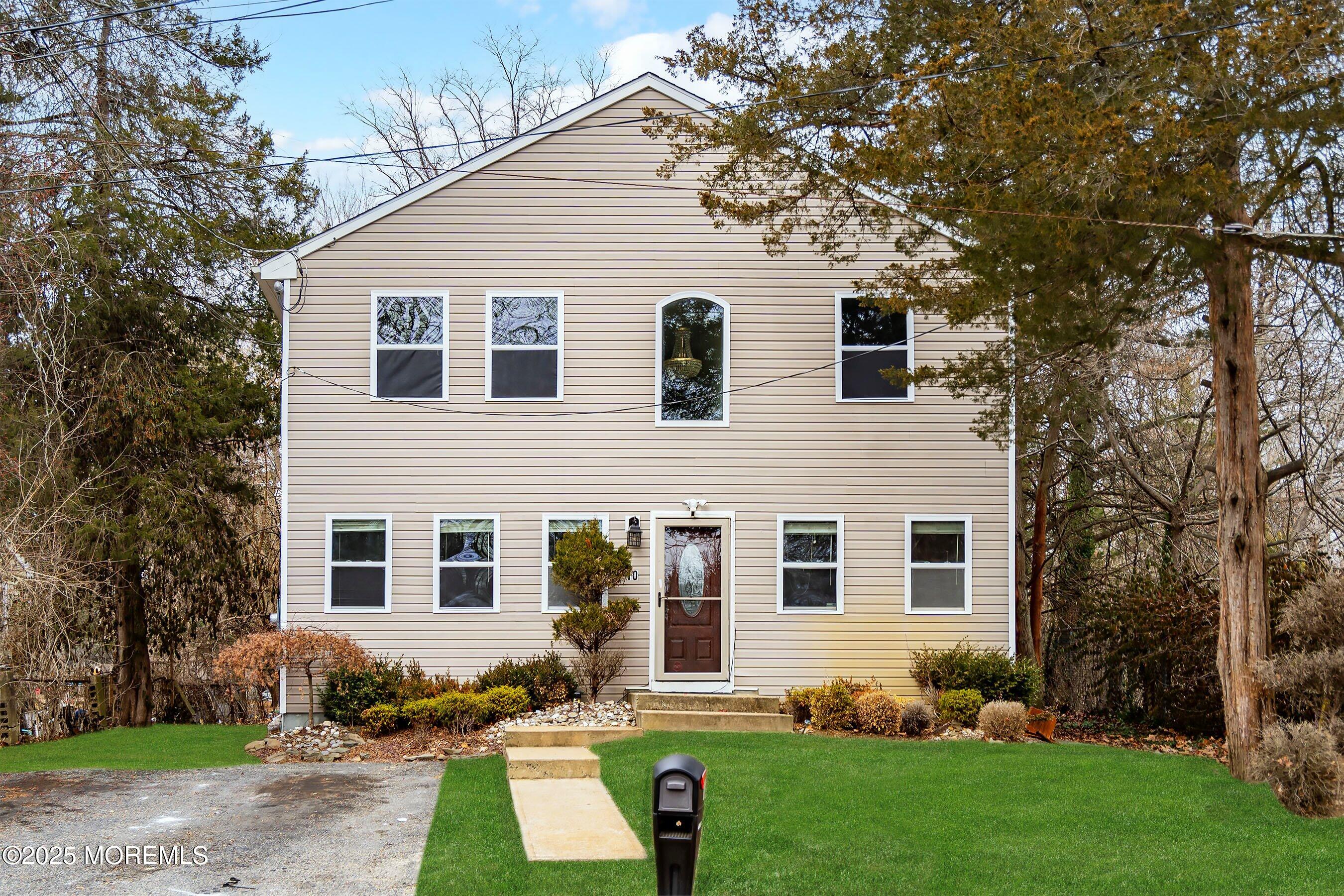 10 Freewood Street, Howell, South Dakota image 1
