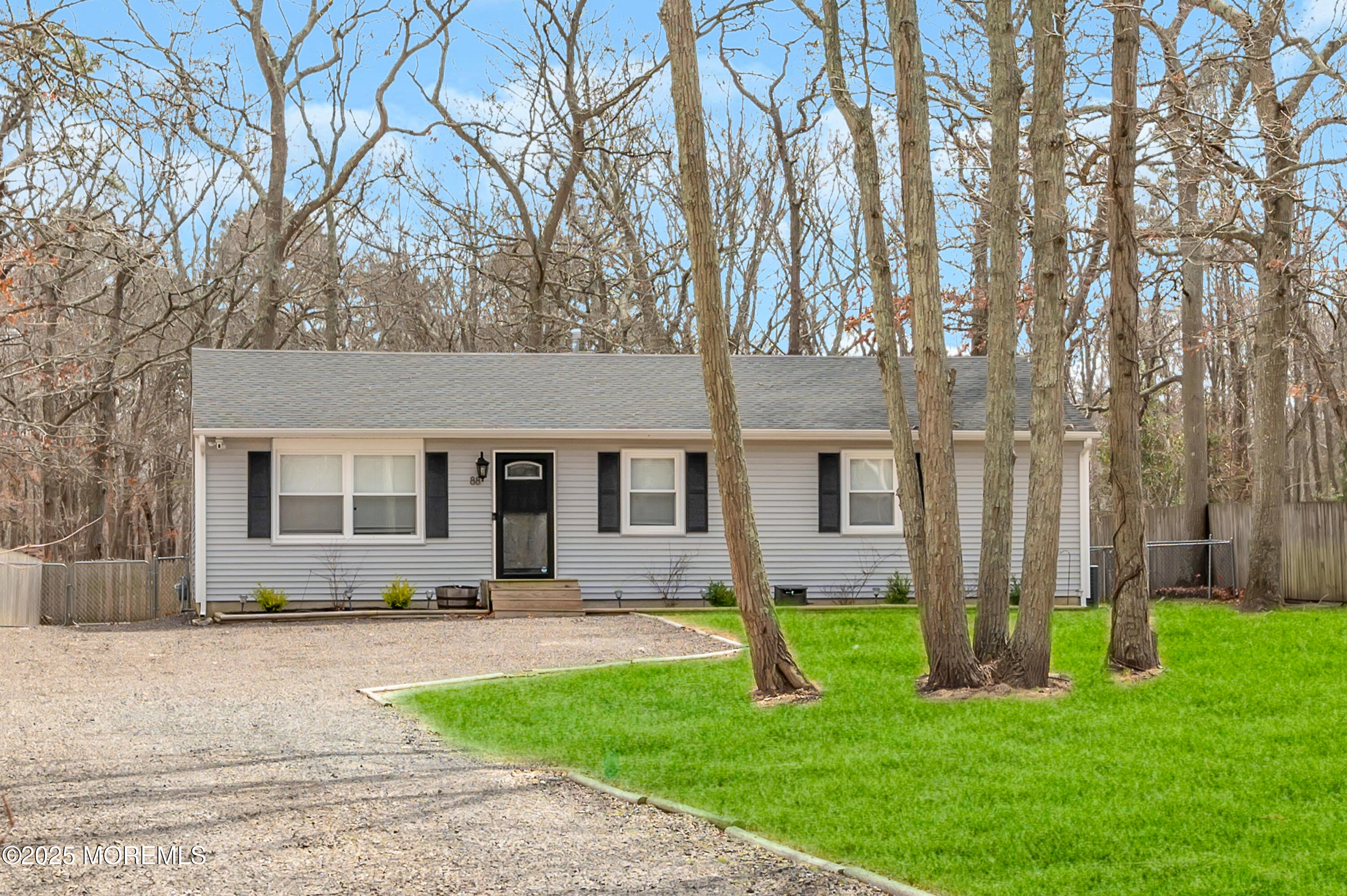 88 John F Kennedy Boulevard, Pine Beach, New Jersey image 3