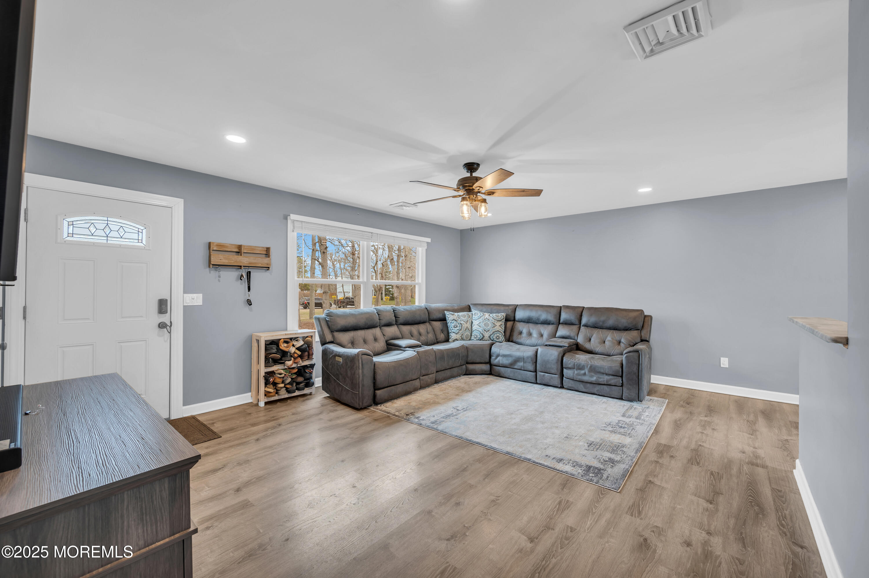 88 John F Kennedy Boulevard, Pine Beach, New Jersey image 4