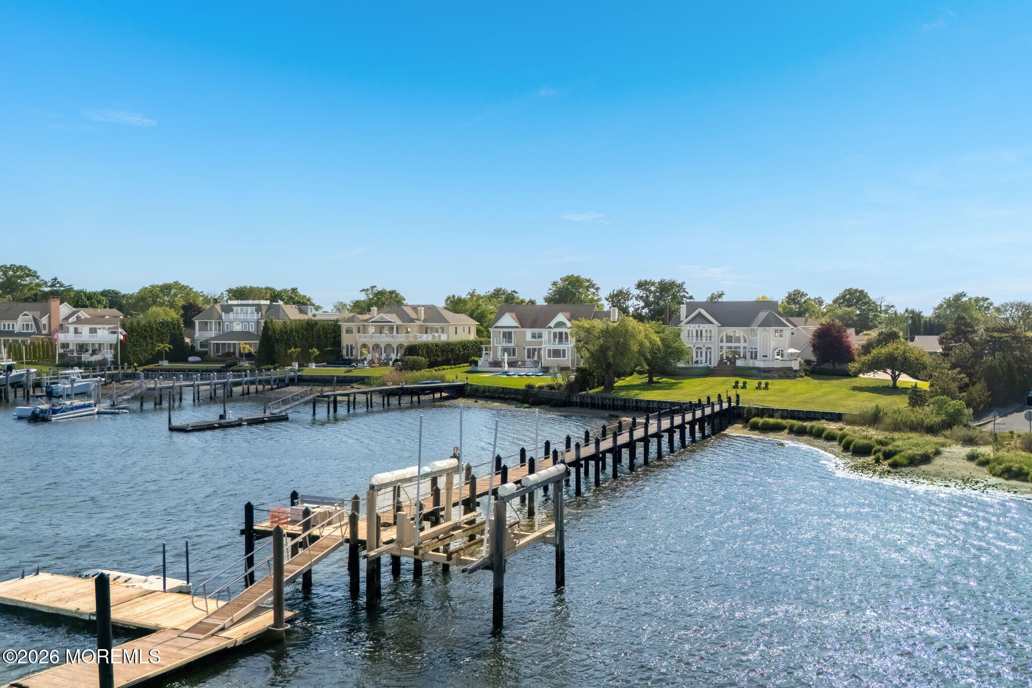 229 Comanche Drive
