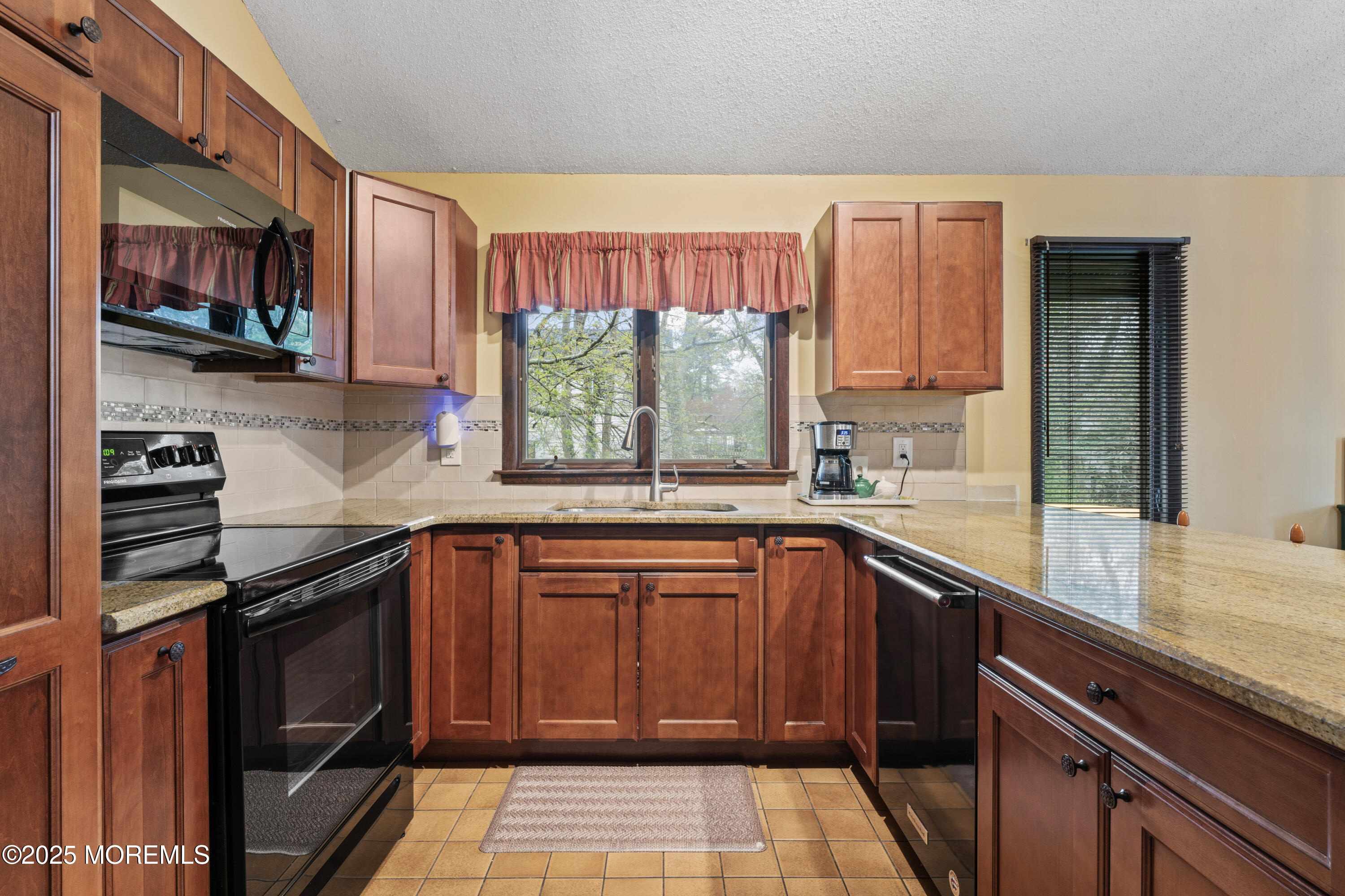 235 Radnor Avenue, Pine Beach, New Jersey image 15