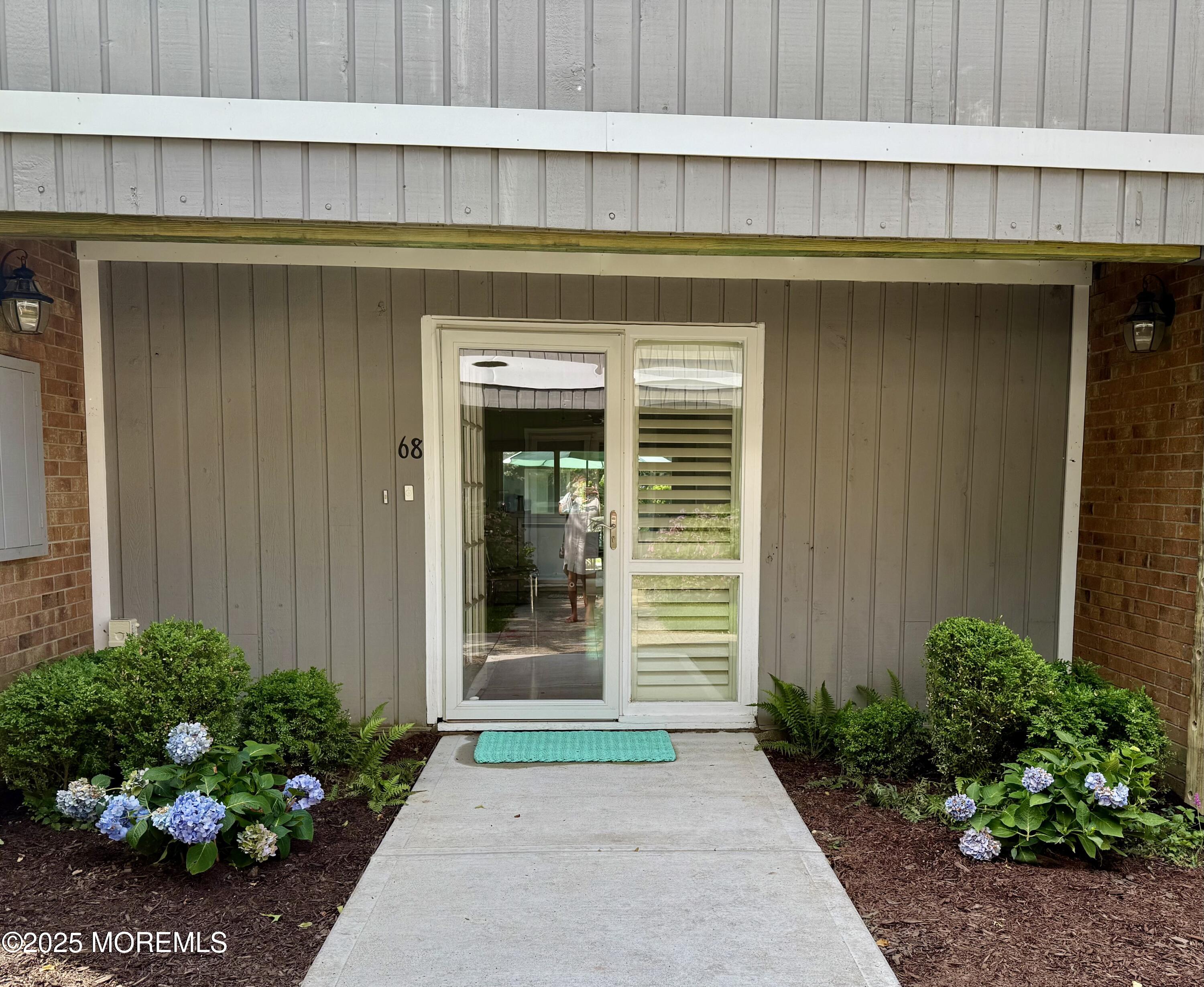 68 Linden Court