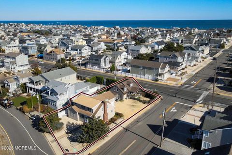 Photo of 207 Bay Boulevard, Lavallette, NJ 08735 (MLS # 22600346)