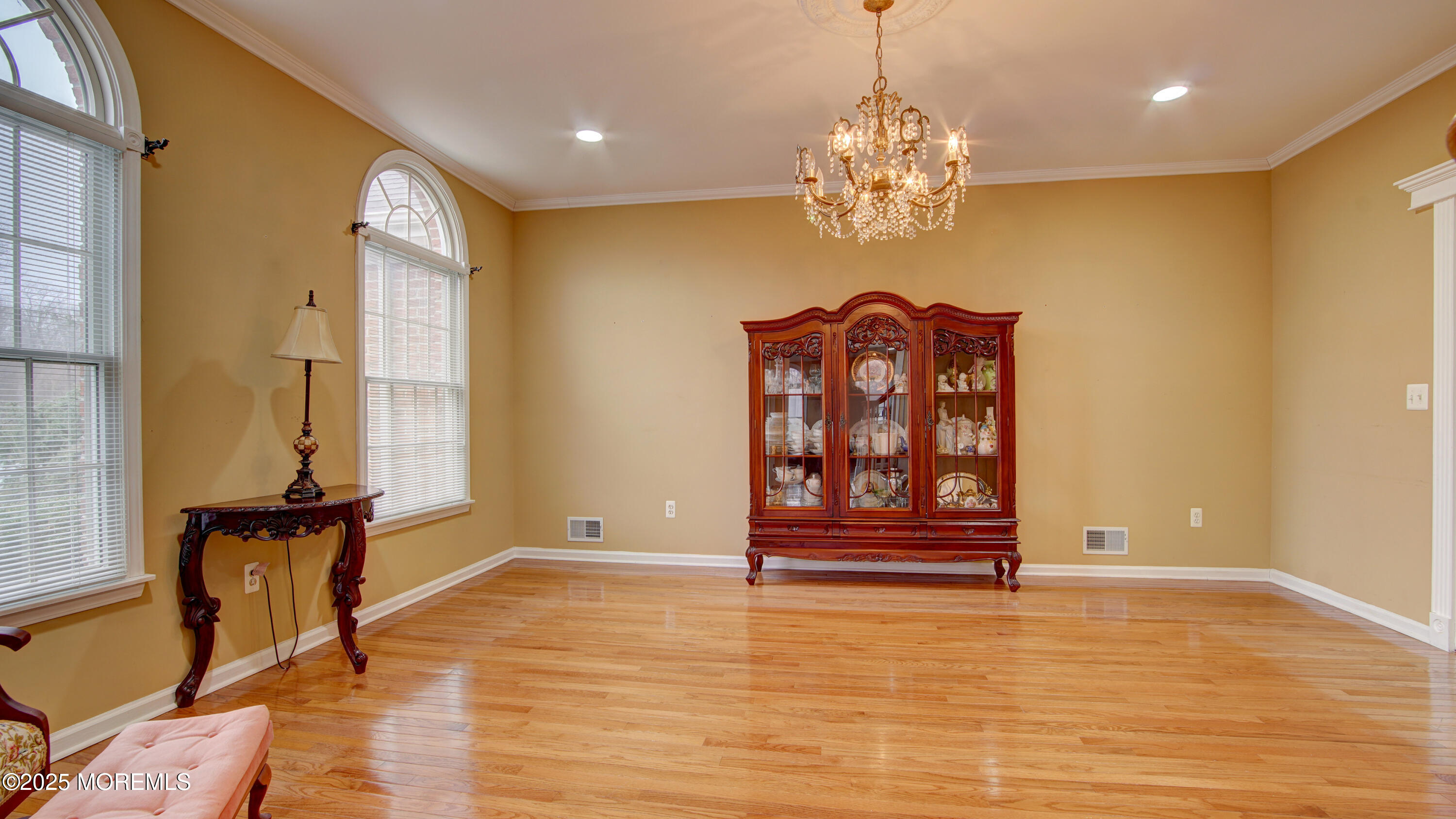 7 Whispering Spring Drive, Millstone, New Jersey image 18